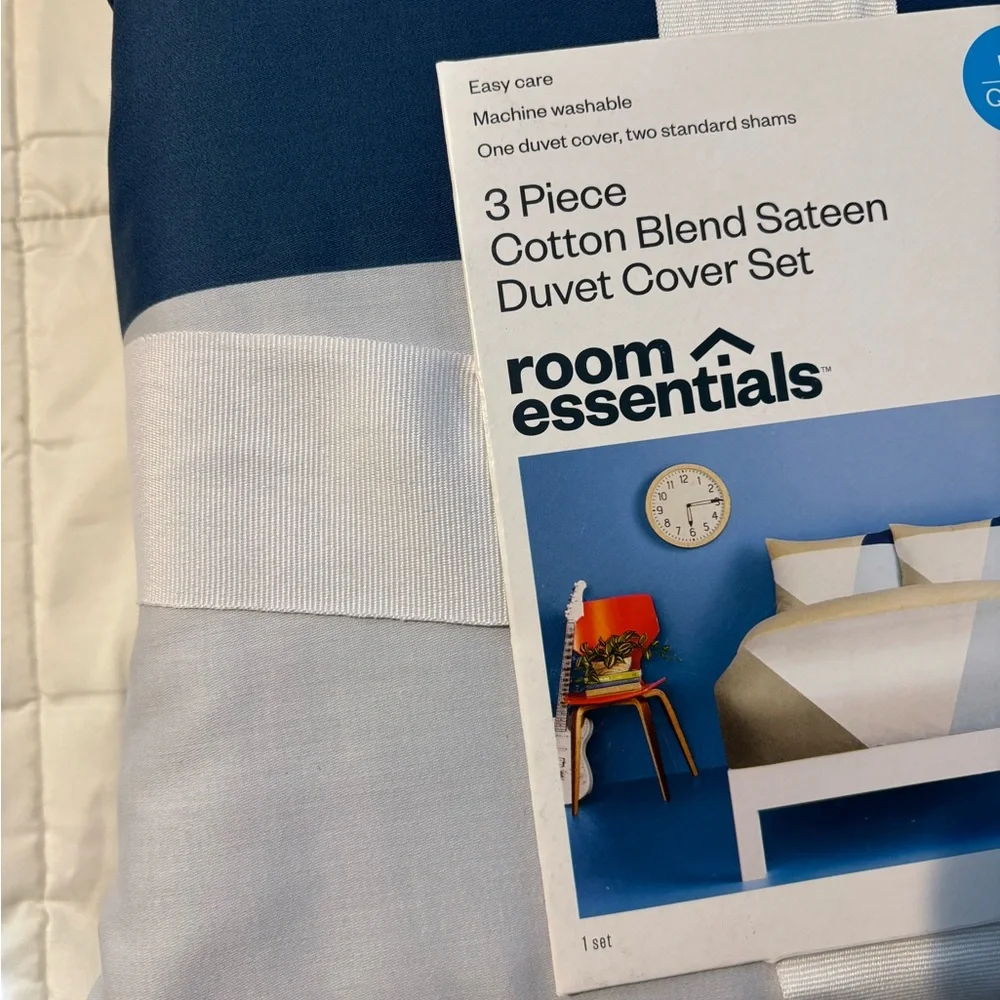 NEW Room Essentials Modern Duvet Cover and 2 Shams - White, Blue, Tan